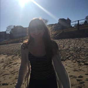 Meet your Posher, Julia